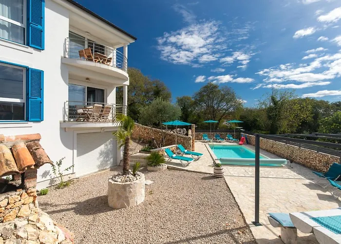 Apartmán Padrone With Pool - Perfect For Families! Garica