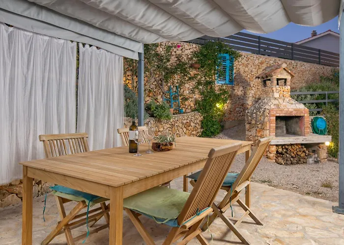 Padrone With Pool - Perfect For Families! Apartmán *