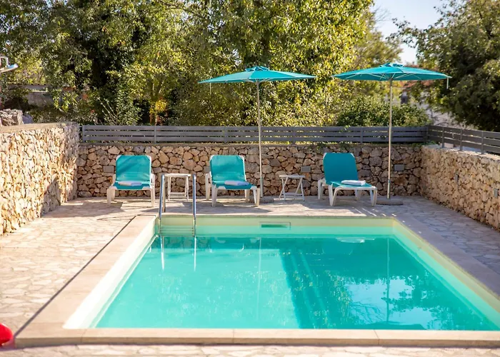 Apartman Padrone With Pool - Perfect For Families! *