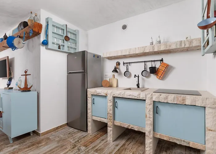 Padrone With Pool - Perfect For Families! Apartmán