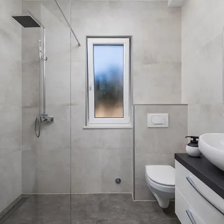 Apartment Padrone With Pool - Perfect For Families!