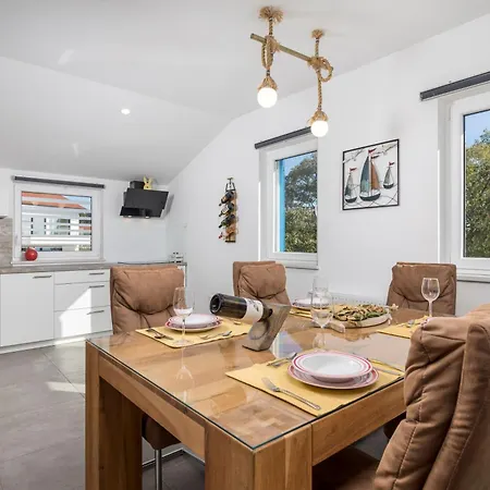 Padrone With Pool - Perfect For Families! Apartment *