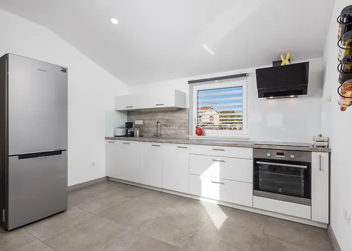 Appartement Padrone With Pool - Perfect For Families!