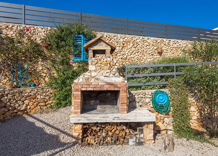 Padrone With Pool - Perfect For Families! Apartment Garica